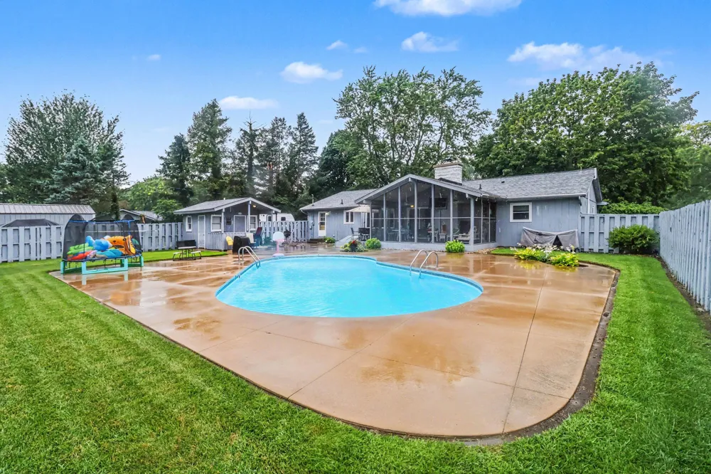 1117 Madison Avenue Sturgis City, MI 49091