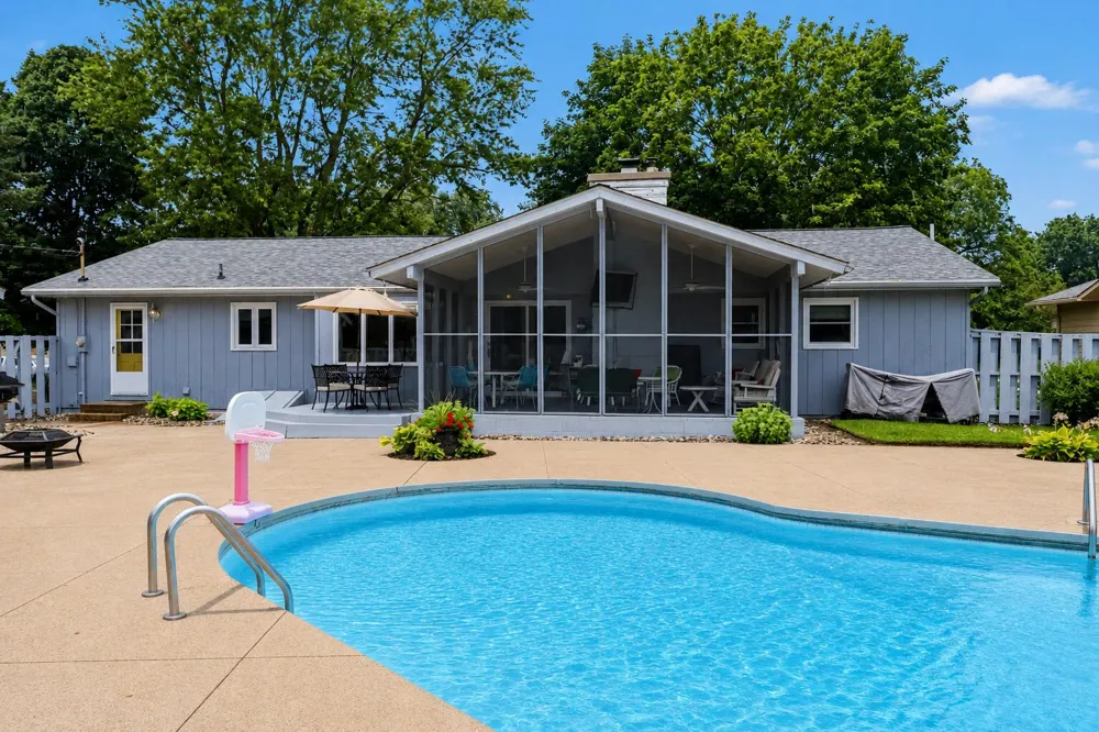1117 Madison Avenue Sturgis City, MI 49091