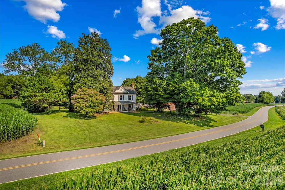 532 Rash Road Olin, NC 28660