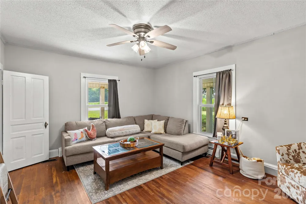 532 Rash Road Olin, NC 28660
