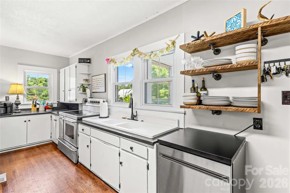 532 Rash Road Olin, NC 28660