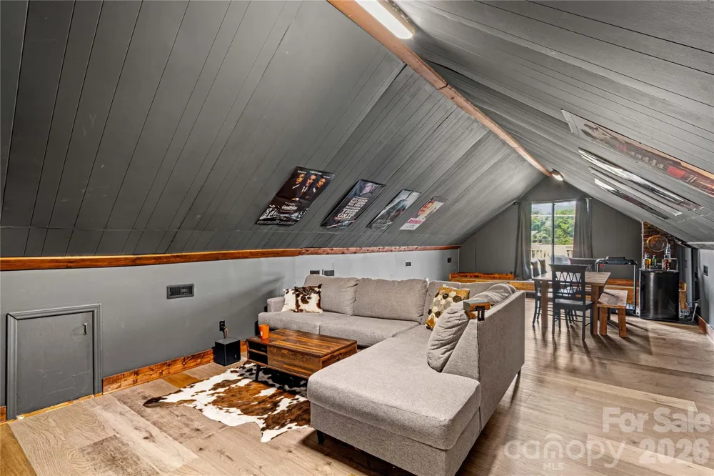 532 Rash Road Olin, NC 28660
