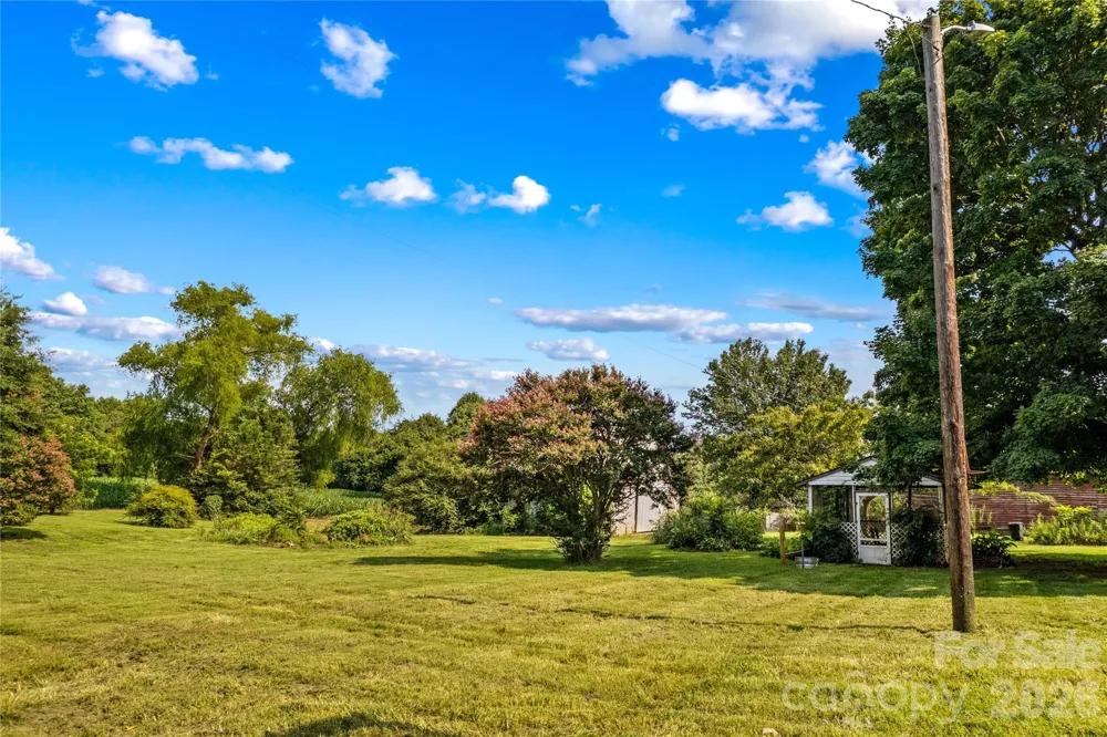 532 Rash Road Olin, NC 28660