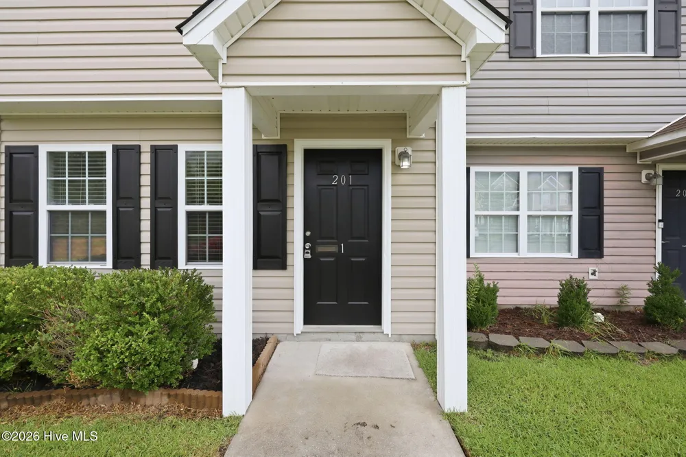 201 Lanieve Court #1 Hubert, NC 28539