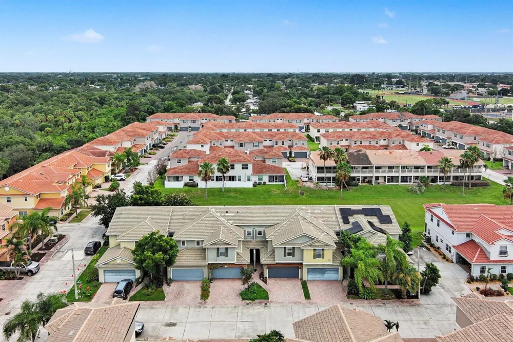 1800 Kole Place #103 Melbourne, FL 32935