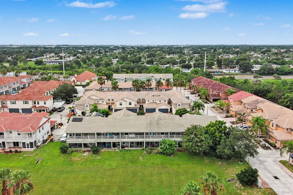 1800 Kole Place #103 Melbourne, FL 32935