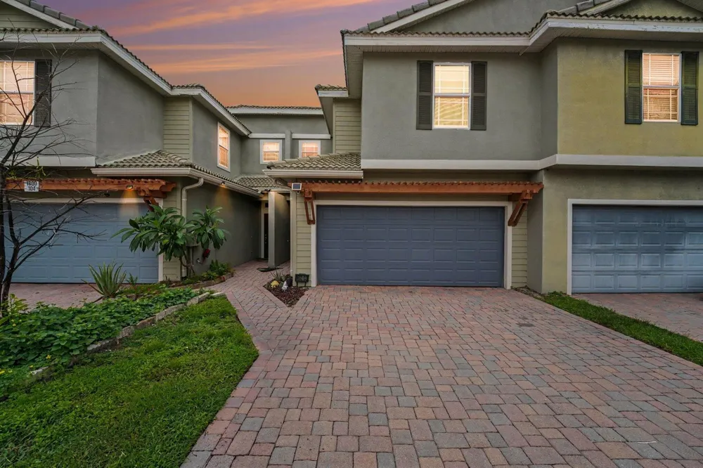 1800 Kole Place #103 Melbourne, FL 32935