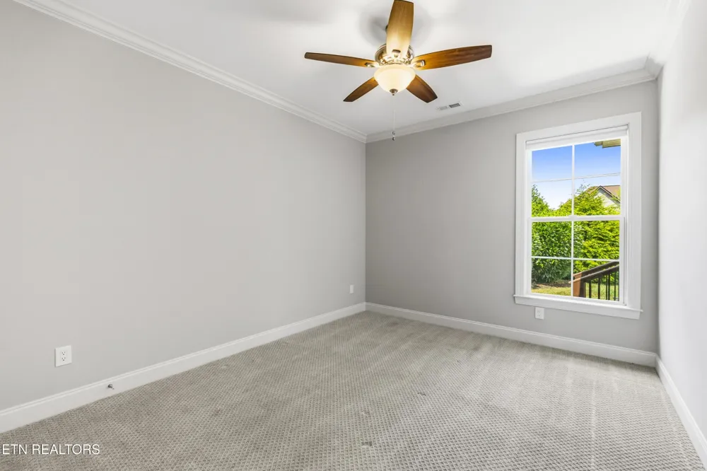 406 Keota Lane Loudon, TN 37774