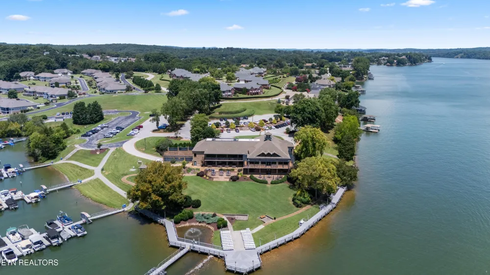 406 Keota Lane Loudon, TN 37774