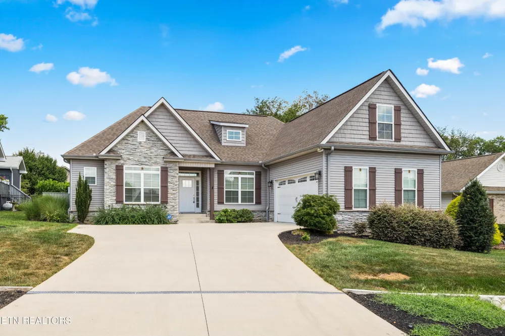 406 Keota Lane Loudon, TN 37774