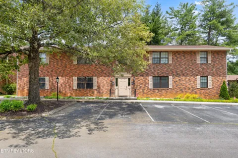 810 Highland Drive #501