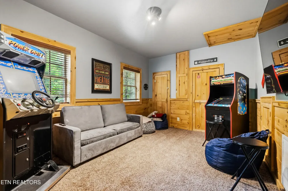 745 Hazy Circle Gatlinburg, TN 37738