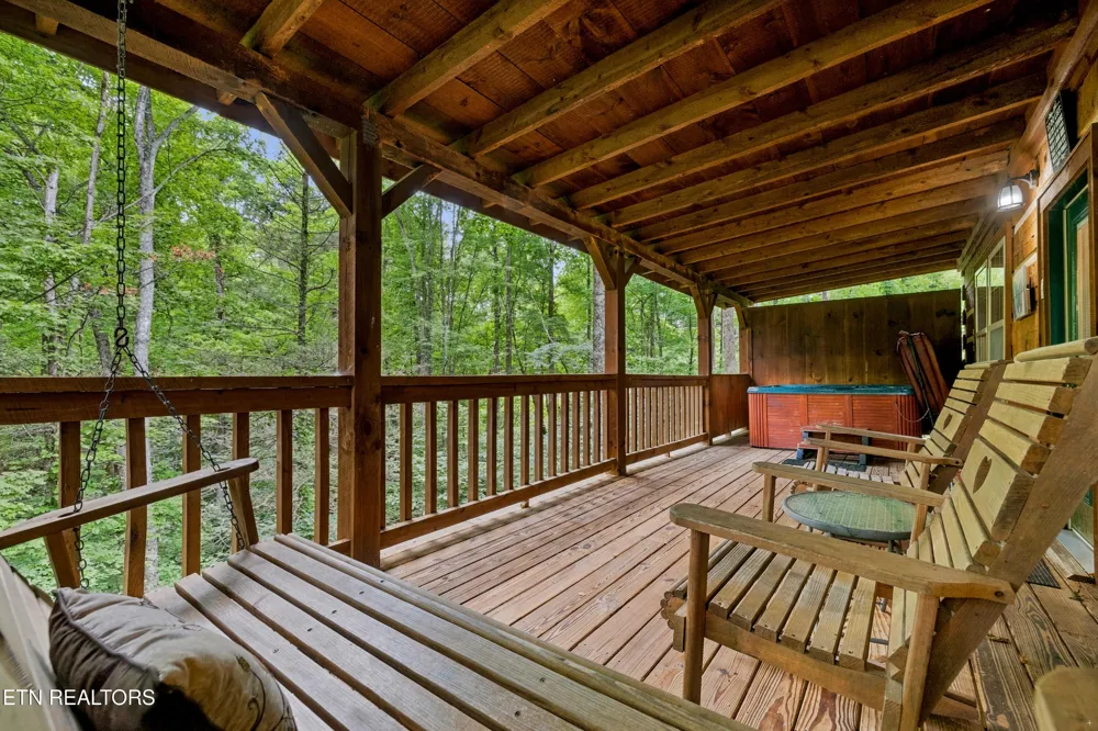 745 Hazy Circle Gatlinburg, TN 37738