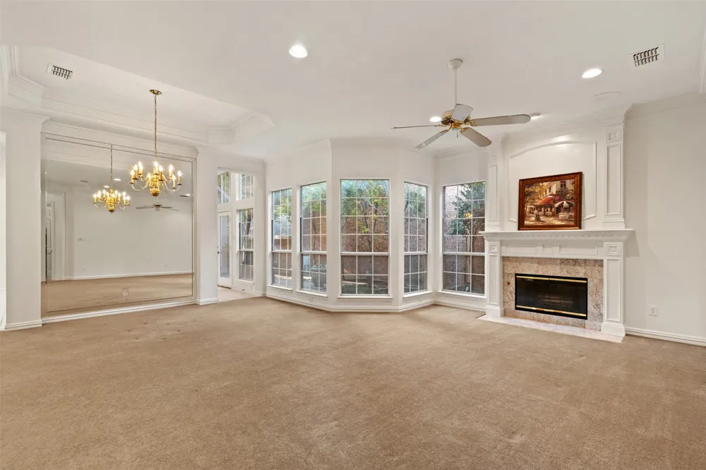 8644 Breakers Point Dallas, TX 75243