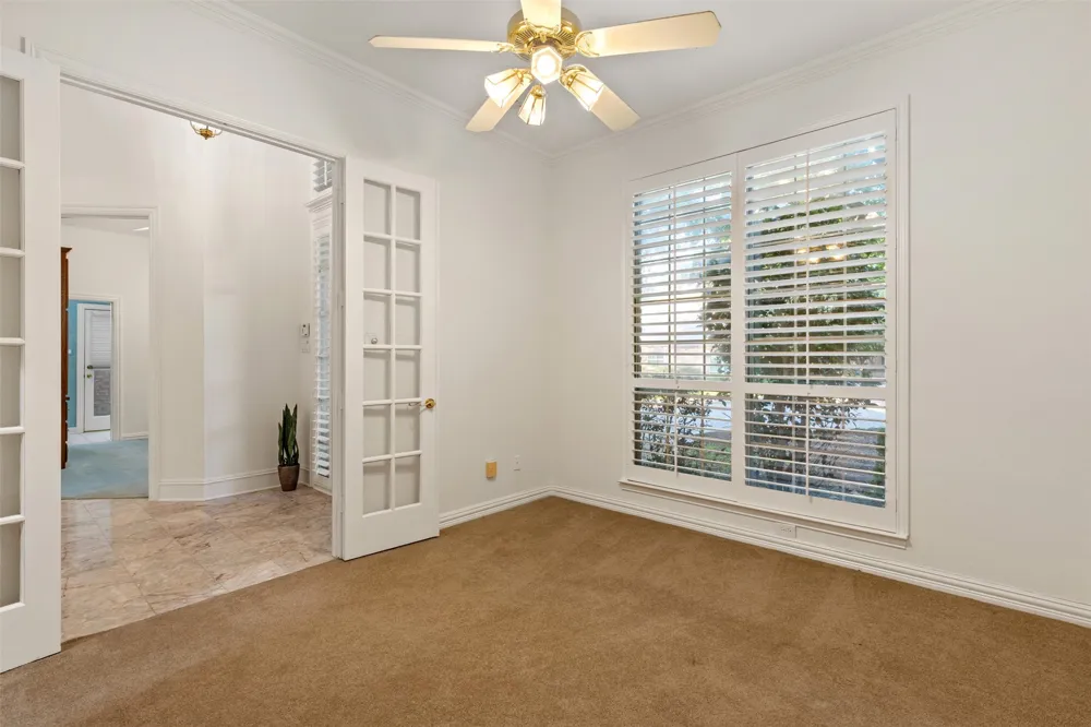 8644 Breakers Point Dallas, TX 75243