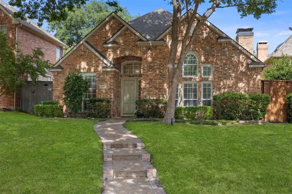 8644 Breakers Point Dallas, TX 75243