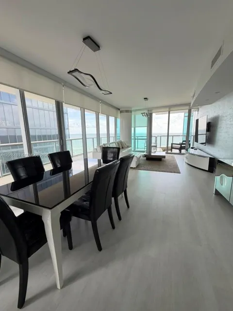 17121 Collins Ave #1208