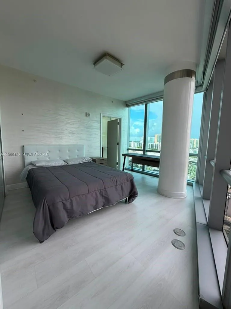 17121 Collins Ave #1208 Sunny Isles Beach, FL 33160
