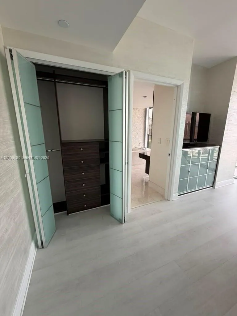 17121 Collins Ave #1208 Sunny Isles Beach, FL 33160