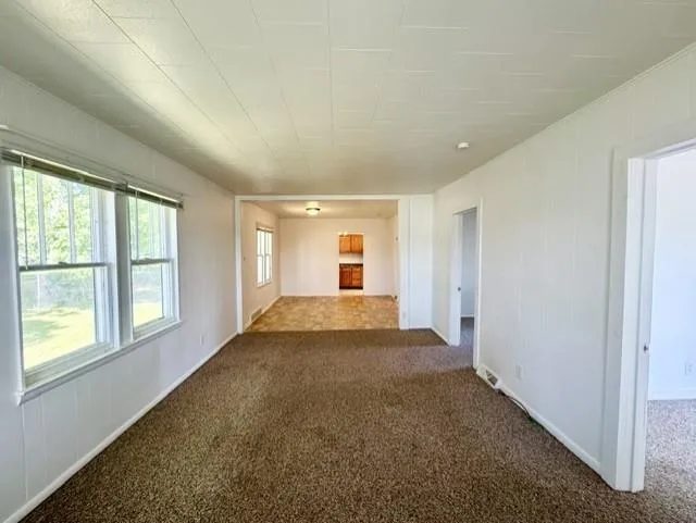 1709 Hickory Street Alma City, MI 48801