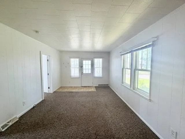 1709 Hickory Street Alma City, MI 48801