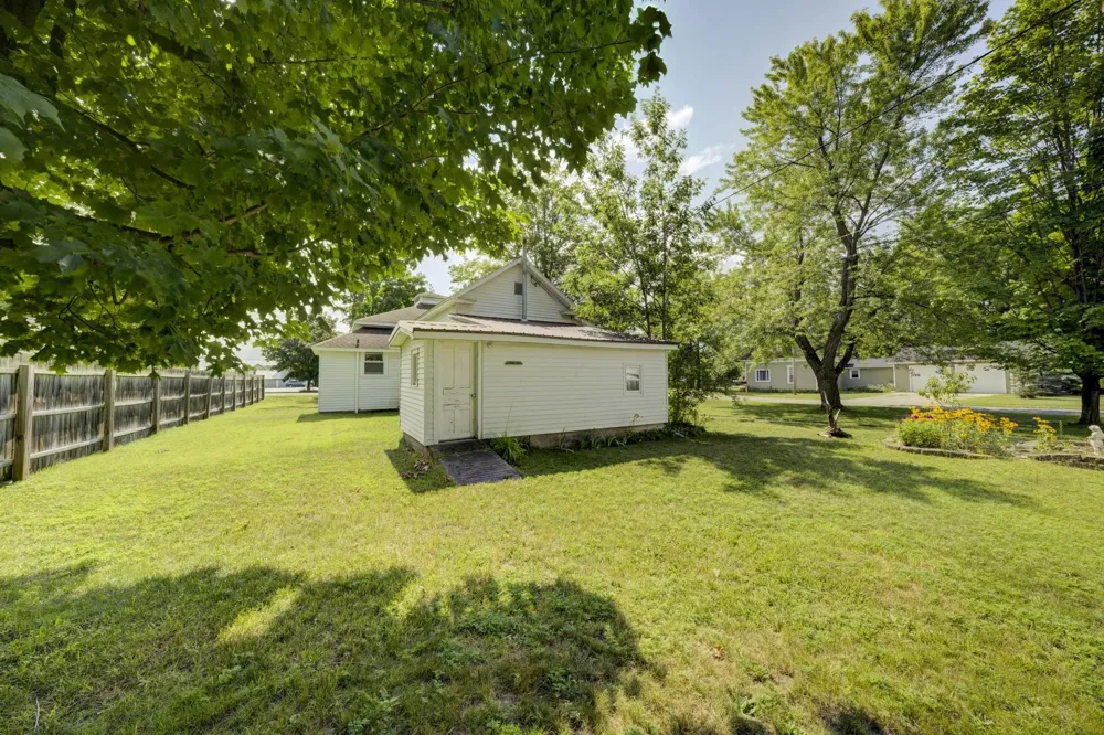 116 S Walnut Kalkaska Township, MI 49646