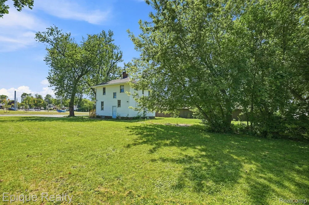 1311 Scott Avenue Port Huron City, MI 48060