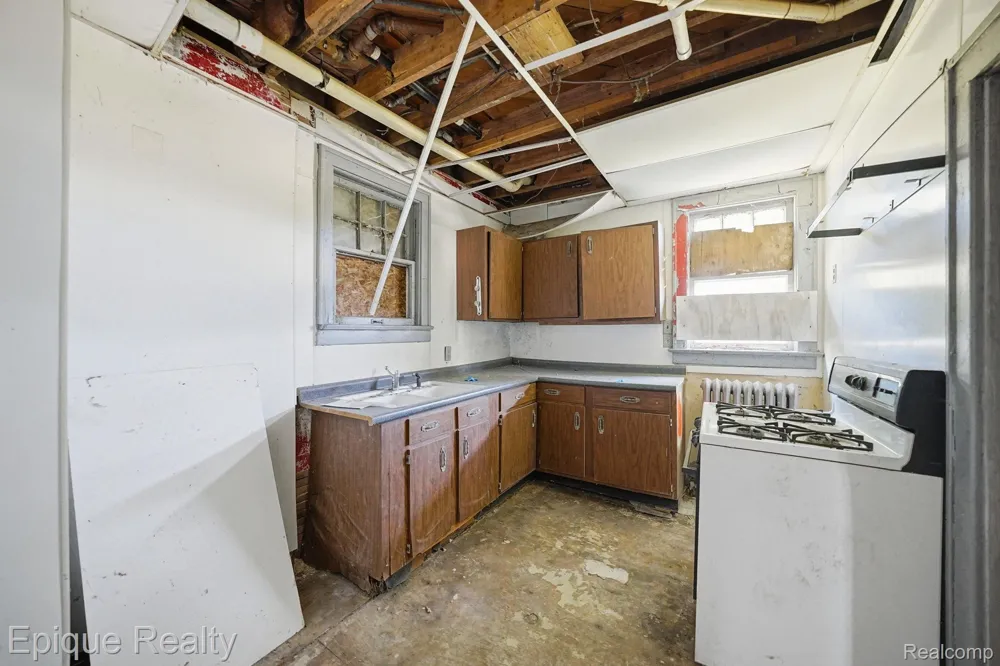 1311 Scott Avenue Port Huron City, MI 48060