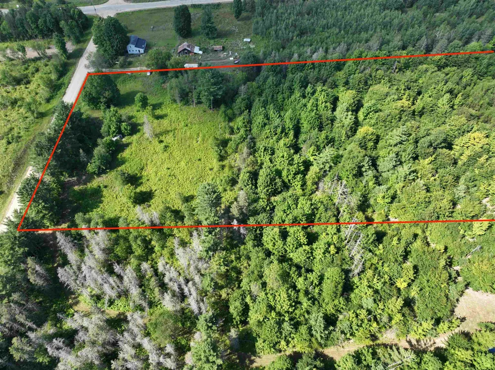 9093 Donathan Road Garfield Township, MI 49633