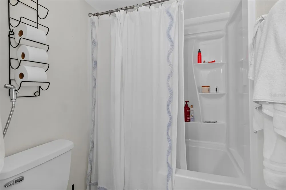 5316 HALYARD COURT Winter Park, FL 32792