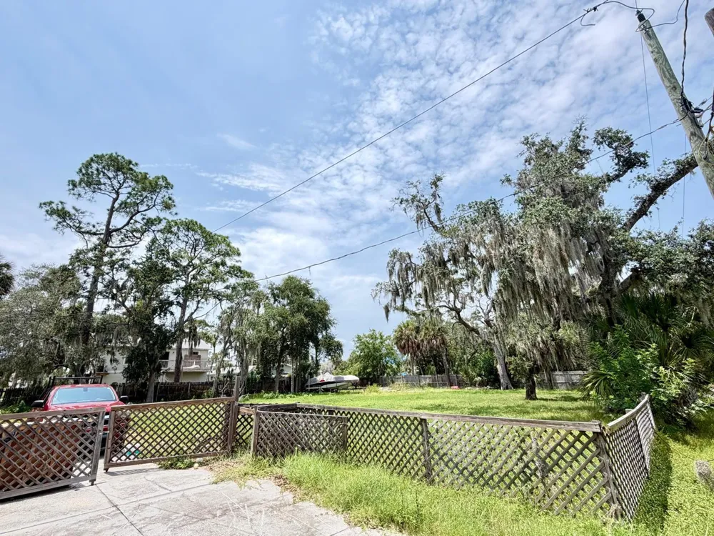 8209 PAPAYA STREET Port Richey, FL 34668