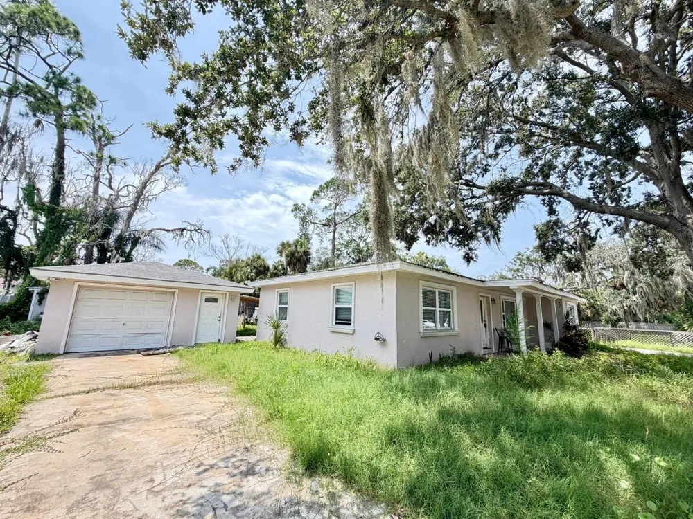 8209 PAPAYA STREET Port Richey, FL 34668