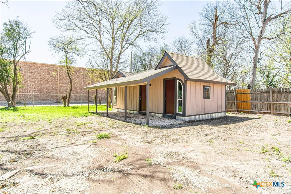 3 E Avenue Avenue Temple, TX 76504