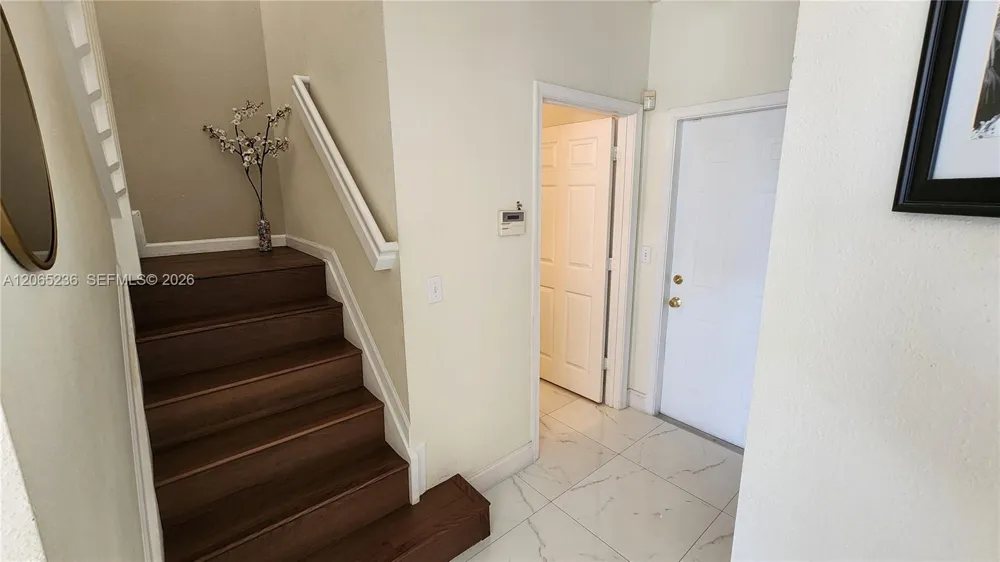 10702 Pelican Dr Wellington, FL 33414