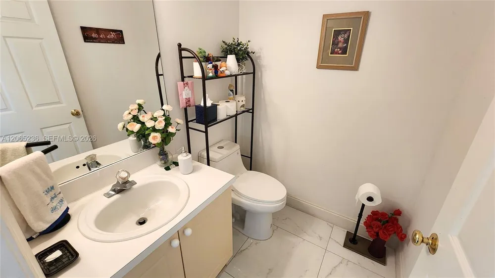 10702 Pelican Dr Wellington, FL 33414