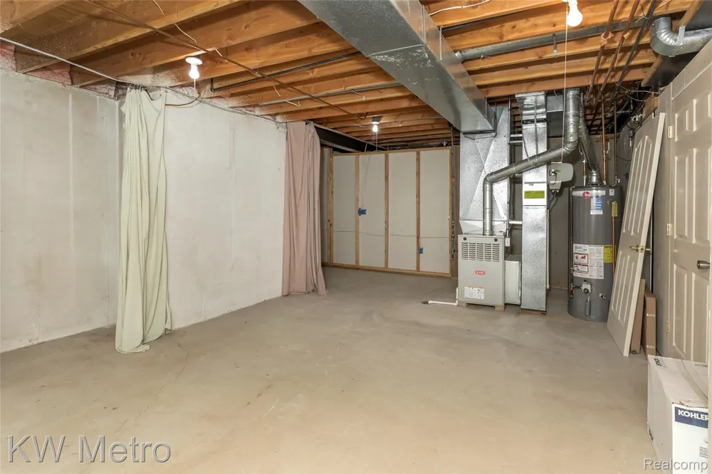 1496 Marina Pointe Boulevard Orion Charter Township, MI 48362