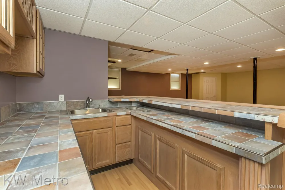 1496 Marina Pointe Boulevard Orion Charter Township, MI 48362