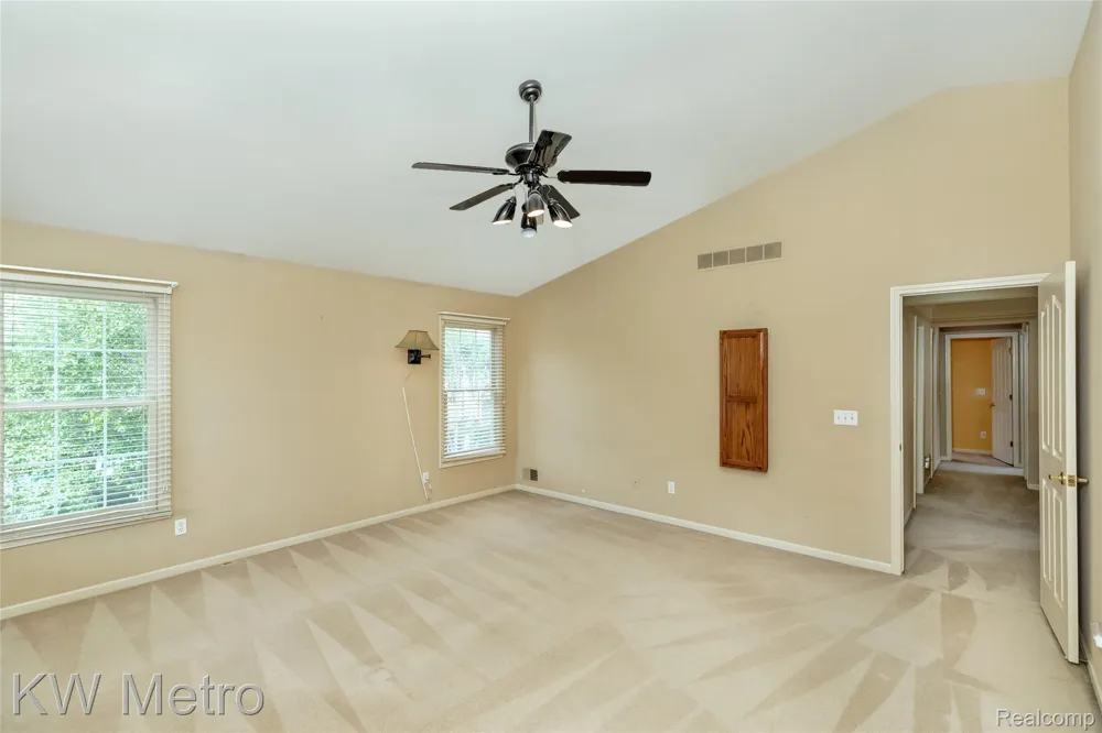 1496 Marina Pointe Boulevard Orion Charter Township, MI 48362