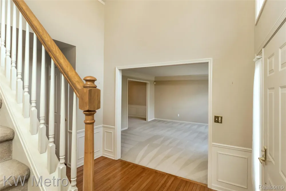 1496 Marina Pointe Boulevard Orion Charter Township, MI 48362