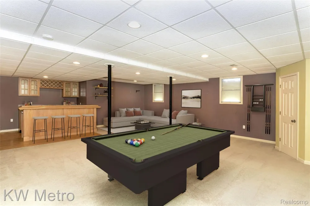 1496 Marina Pointe Boulevard Orion Charter Township, MI 48362