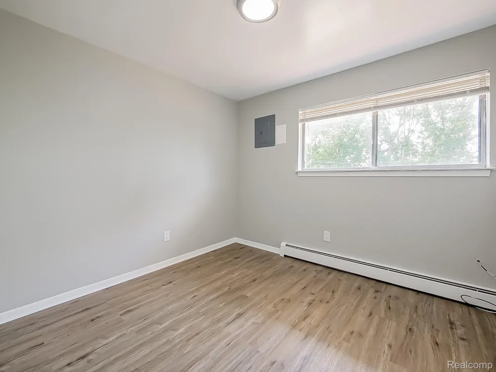 162 Summit View Court White Lake Charter Township, MI 48386