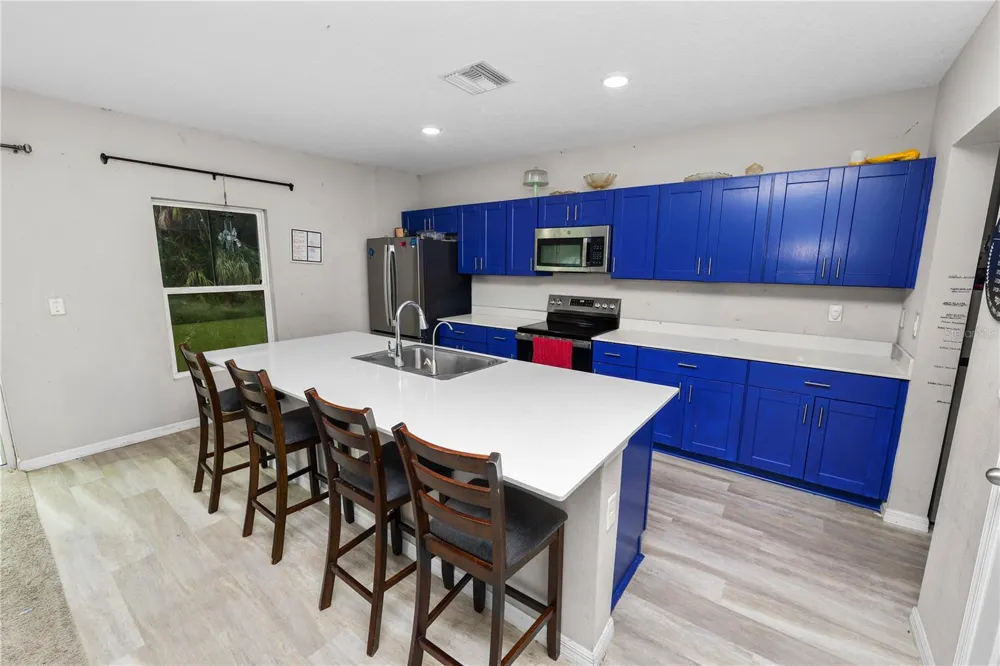 5693 ARLINGTON RIVER DRIVE Lakeland, FL 33811