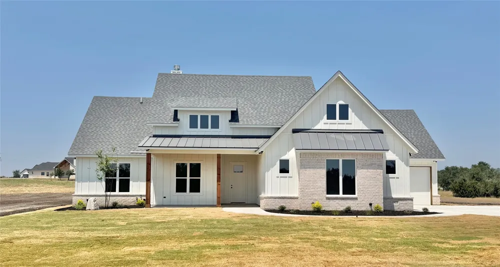 1021 Sabrina Court Weatherford, TX 76085