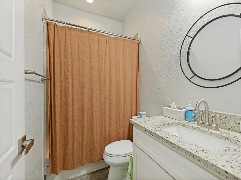 310 Oakwood Avenue Jacksboro, TX 76458