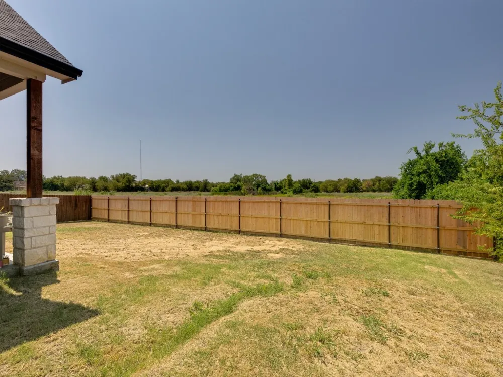 310 Oakwood Avenue Jacksboro, TX 76458