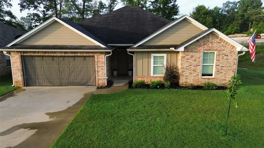 3123 Oak Bend Tyler, TX 75707