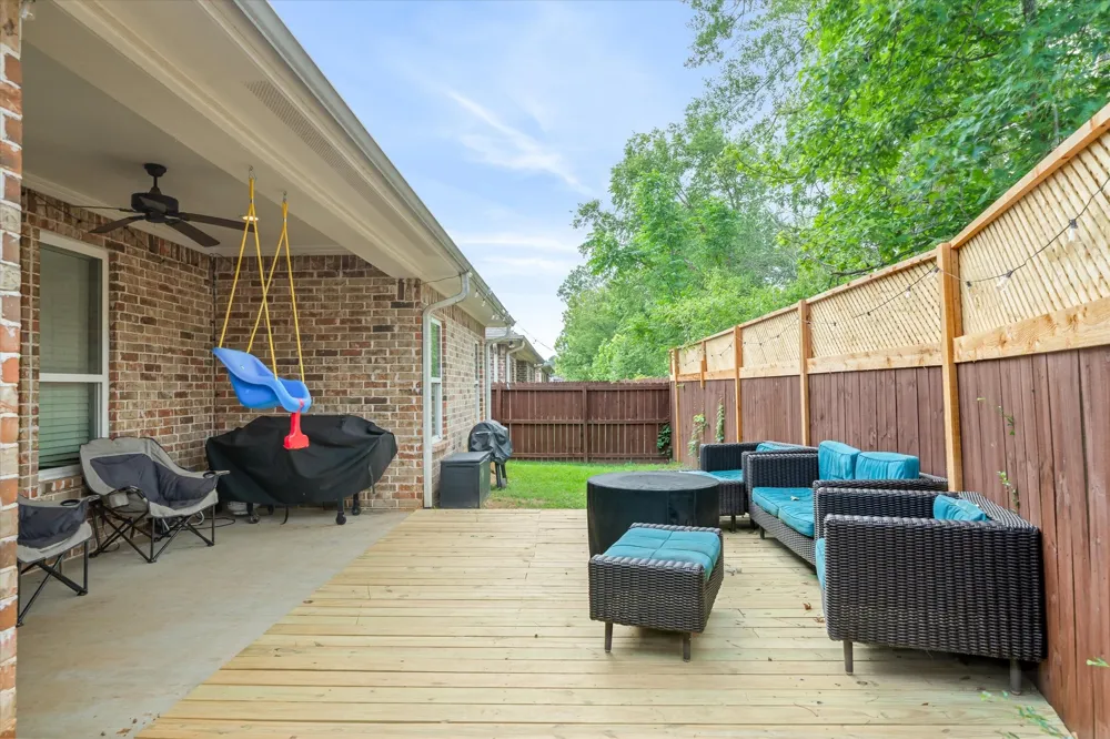 3123 Oak Bend Tyler, TX 75707