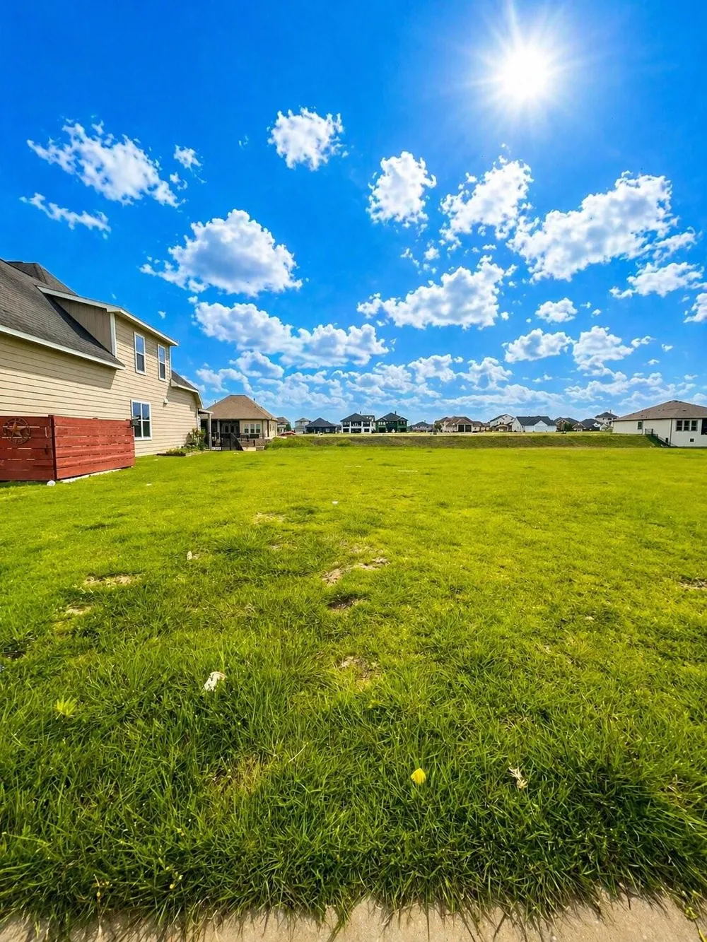 10713 S Lake Mist Lane Willis, TX 77318