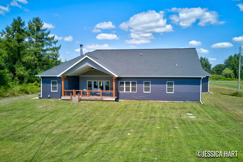 9120 Whittall Street NE Rockford, MI 49341