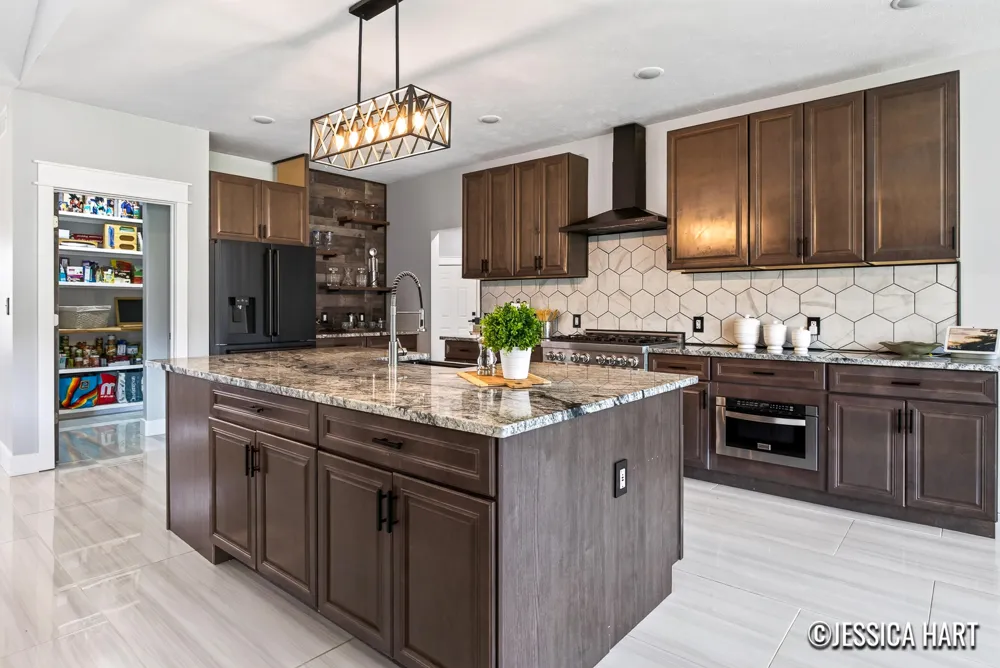 9120 Whittall Street NE Rockford, MI 49341